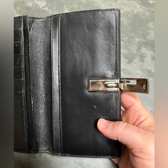 Vintage Gucci Leather Wallet - Picture 8 of 13